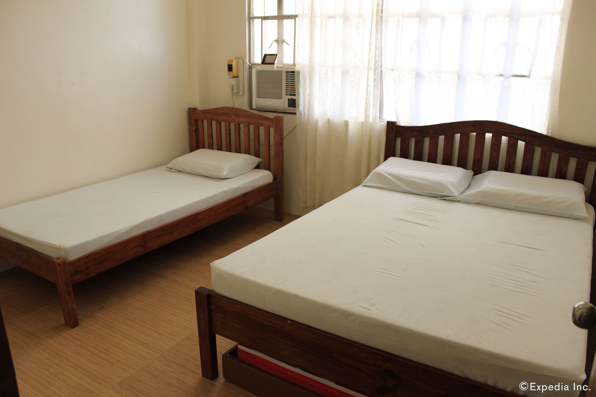 Coron Town Traveller'S Dormitory 外观 照片